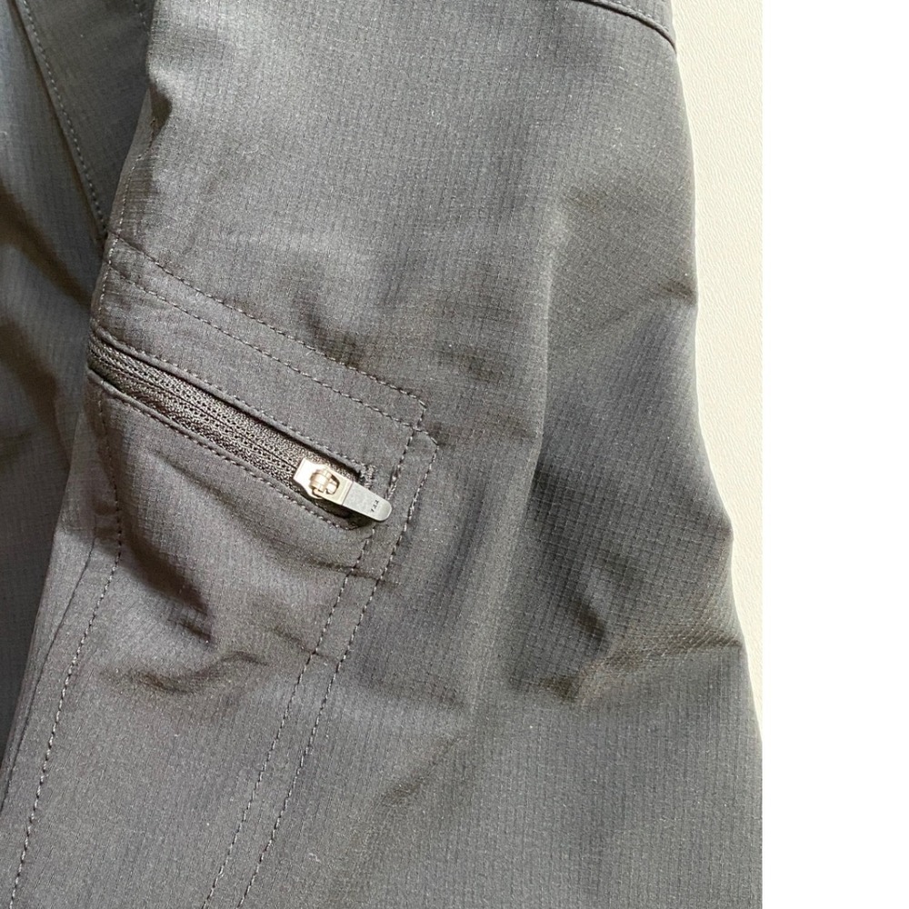 Eddie Bauer Black Ripstop Hiking‎ Cargo Pants Womens 8 Adjustable Cuffs Stretch - Picture 10 of 12
